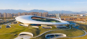 雙層PTFE膜結構風雨罩棚體系，衢州體育場