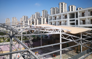 德陽學(xué)校操場膜結(jié)構(gòu)工程施工進展