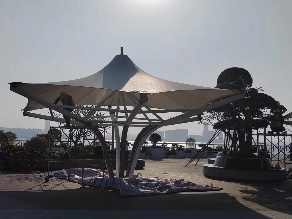 ?？跒硰V場景觀膜結(jié)構(gòu)工程